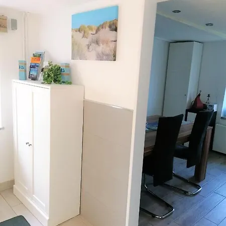 Mia, Urlaub Mit Hund, Eingezaeunter Garten, Friedrichskoog-spitze * Friedrichskoog