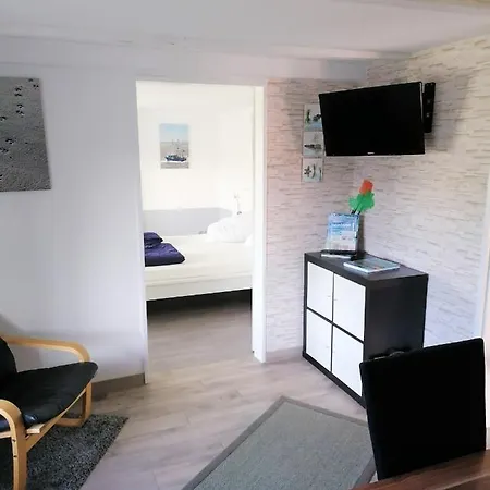 Mia, Urlaub Mit Hund, Eingezäunter Garten, Friedrichskoog-spitze * Friedrichskoog