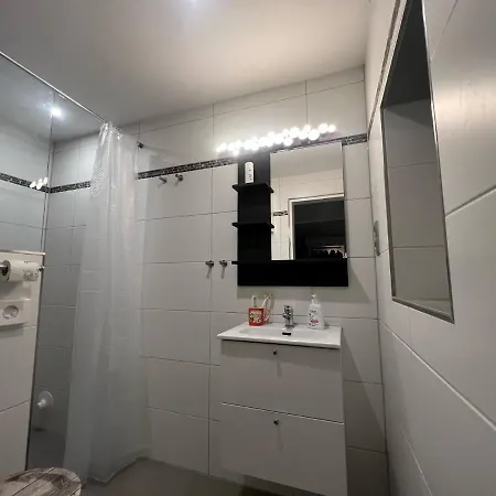 Mia, Urlaub Mit Hund, Eingezäunter Garten, Friedrichskoog-spitze